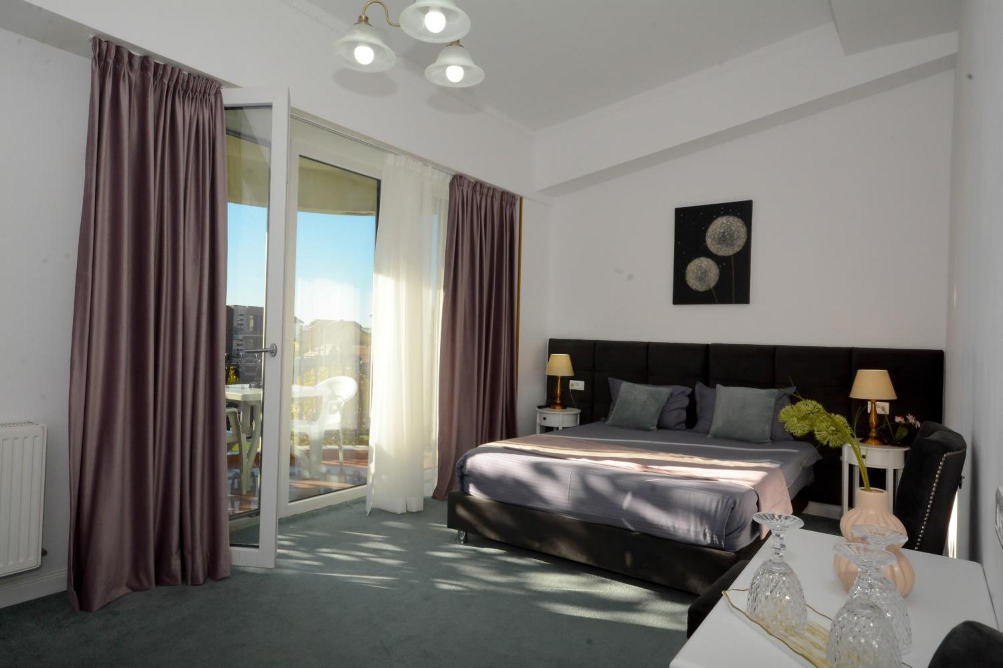 Hotel Andre'S Craiova Dış mekan fotoğraf
