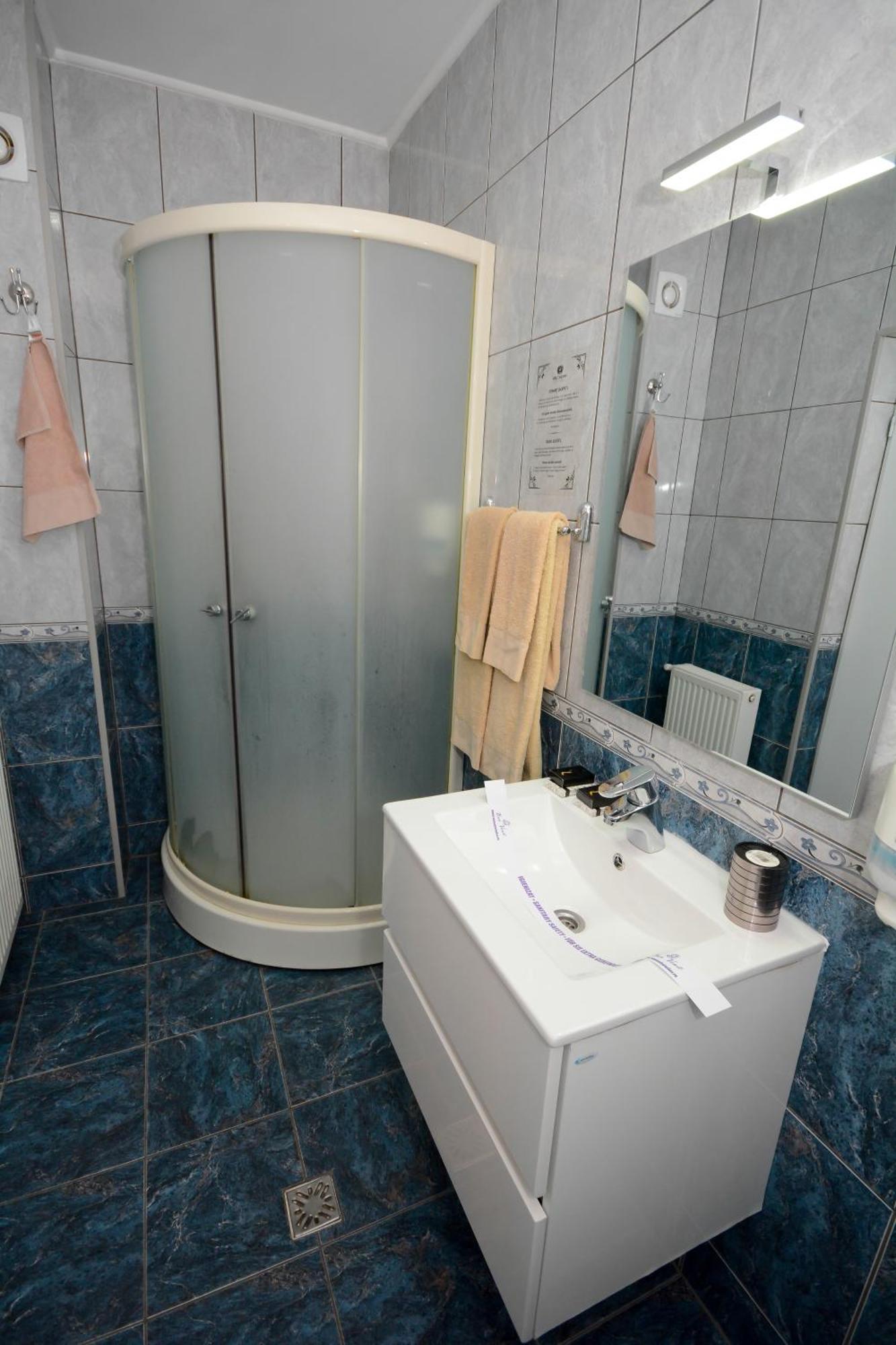 Hotel Andre'S Craiova Dış mekan fotoğraf