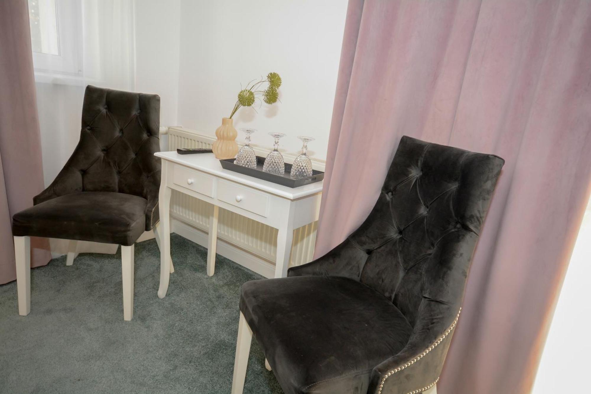 Hotel Andre'S Craiova Dış mekan fotoğraf