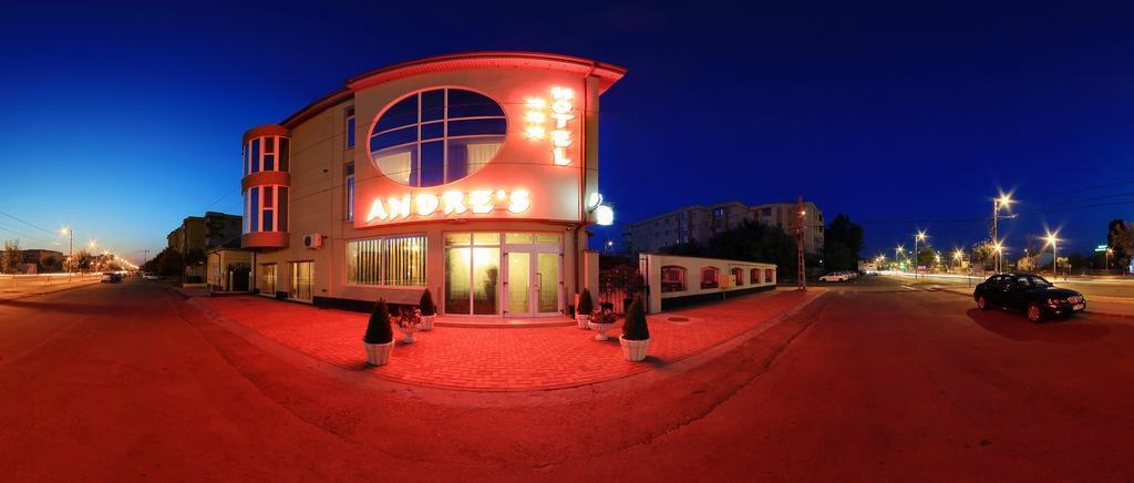 Hotel Andre'S Craiova Dış mekan fotoğraf